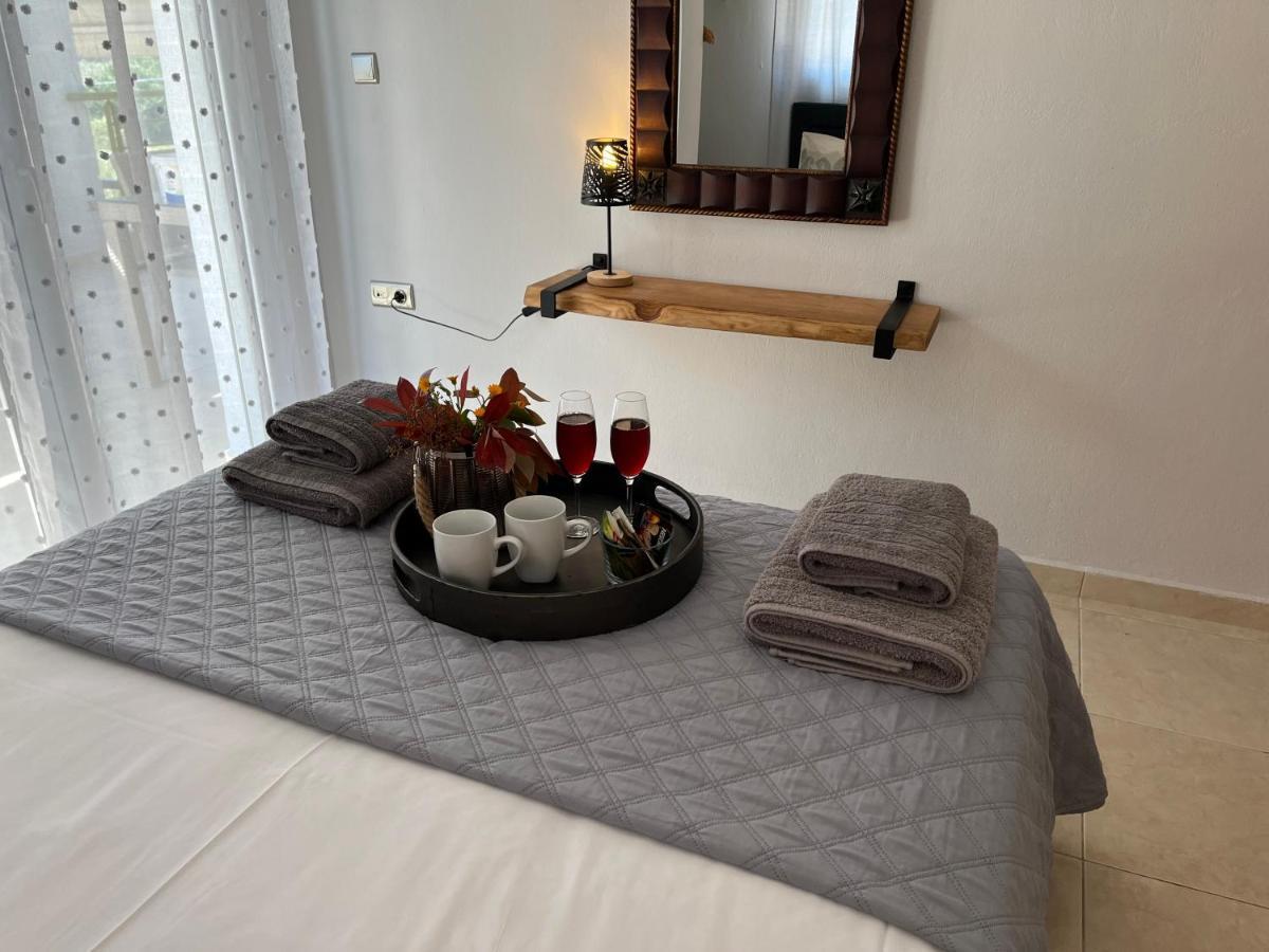 Onar Luxury Apartment Néa Péramos 외부 사진